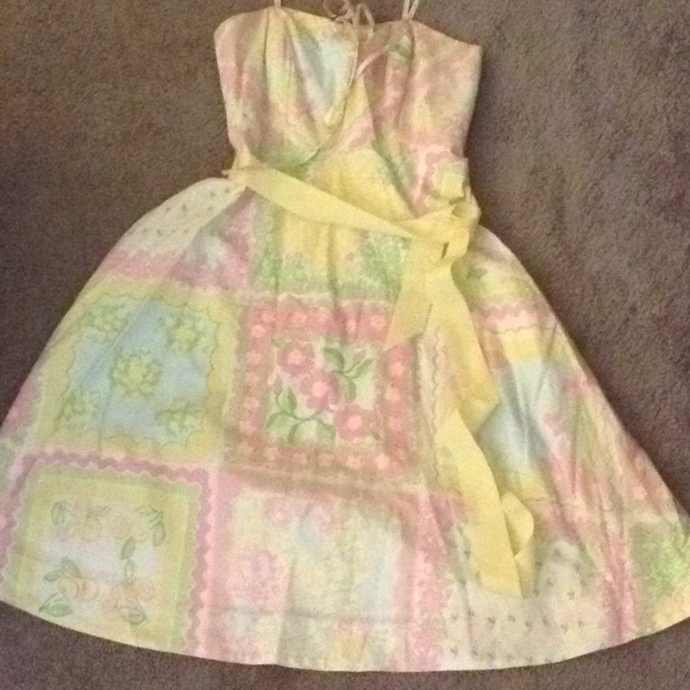Lily Pulitzer dress size 2